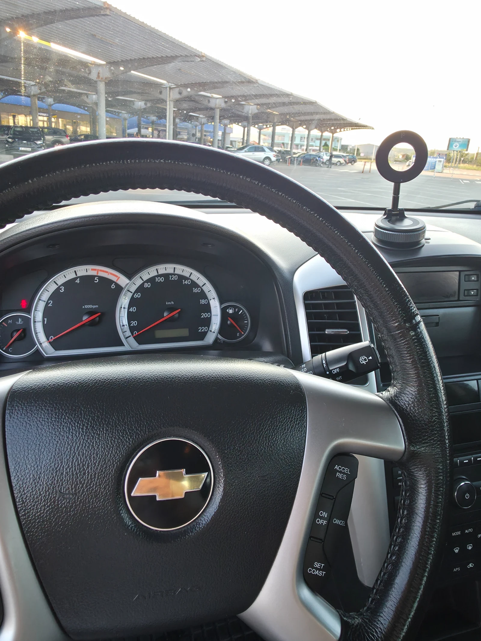 Chevrolet Captiva, снимка 12 - Автомобили и джипове - 55479817