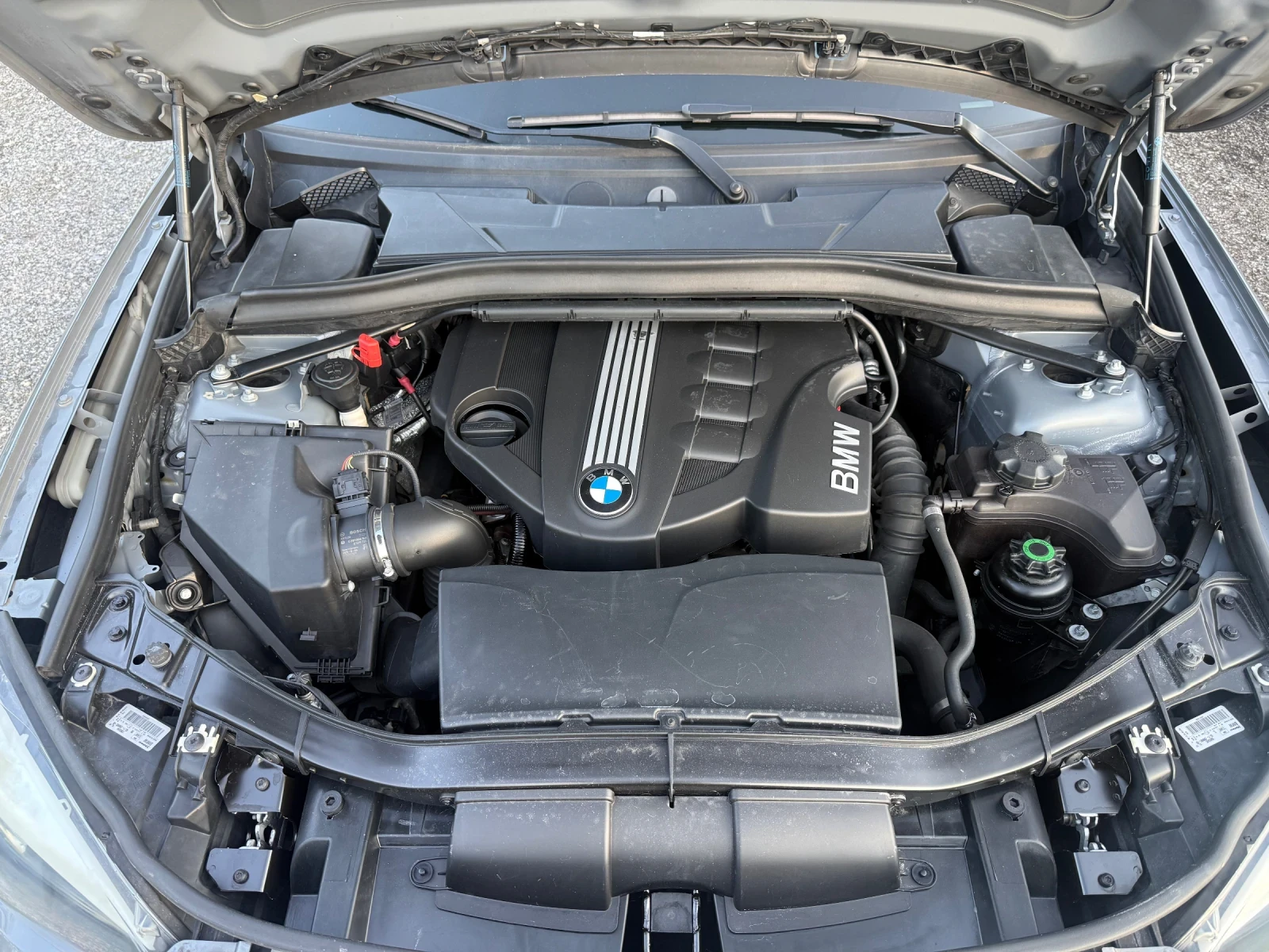 BMW X1 xDrive Автомат Обслужен, снимка 11 - Автомобили и джипове - 55494280
