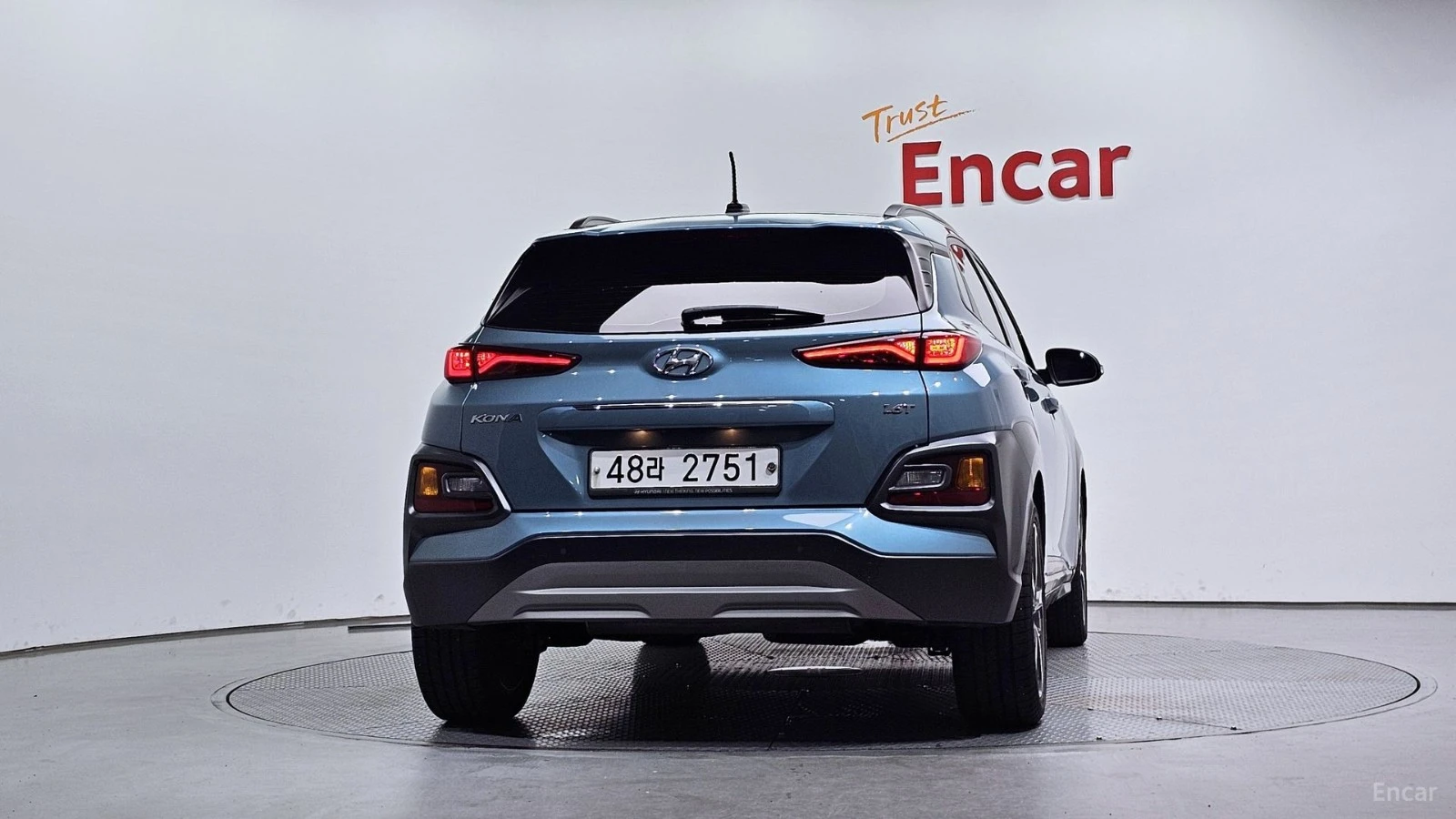 Hyundai Kona 1.6 2WD PREMIUM* КОЖА* ОБДУХВ* НАВИ, снимка 4 - Автомобили и джипове - 55538157