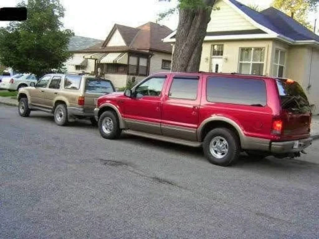 Ford Excursion Eddie Bauer, снимка 2 - Автомобили и джипове - 55653883