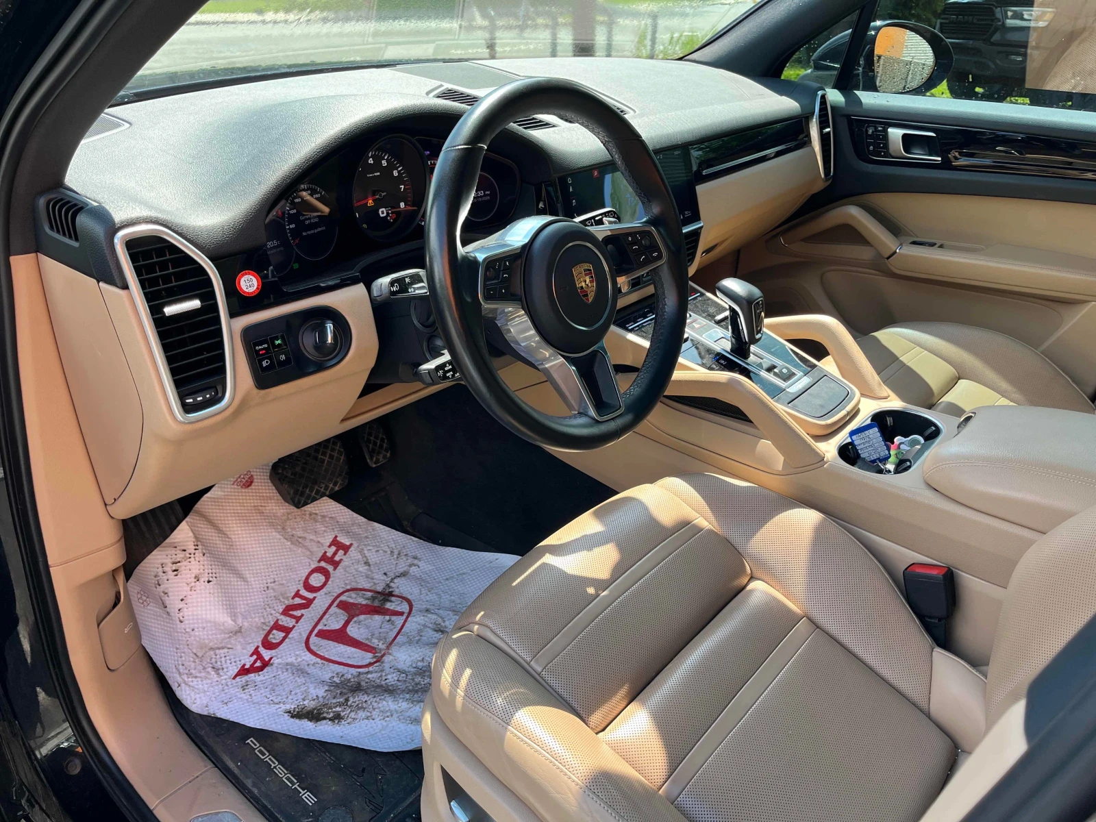 Porsche Cayenne 2019 | 3.0 V6 | 335 к.с. | 4x4 | 132.664 км, снимка 6 - Автомобили и джипове - 55742761