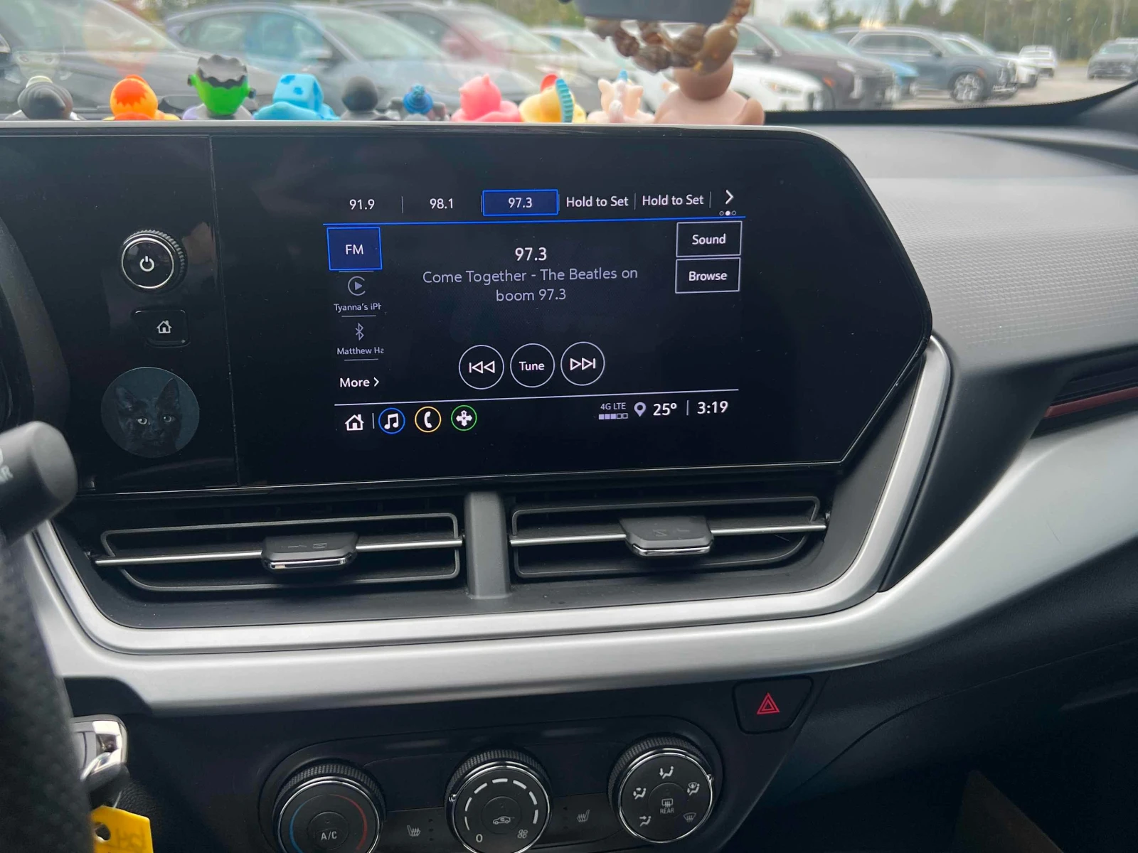 Chevrolet Trax * 1RS * АВТОКРЕДИТ БЕЗ ПЪРВОНАЧАЛНА ВНОСКА* , снимка 9 - Автомобили и джипове - 56128224