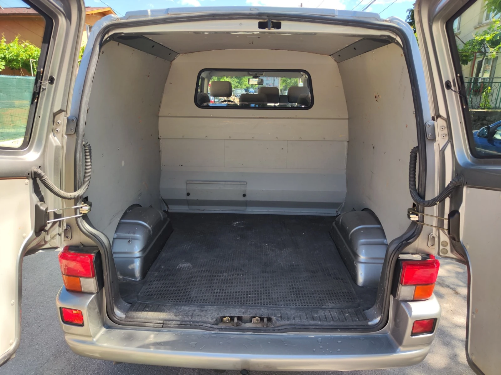VW Transporter, снимка 13 - Бусове и автобуси - 54941697