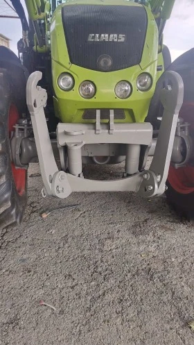 Трактор Claas Axos 340, снимка 10