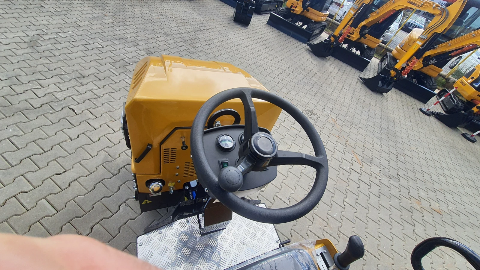  Bautrax DR10 | Mobile.bg   11