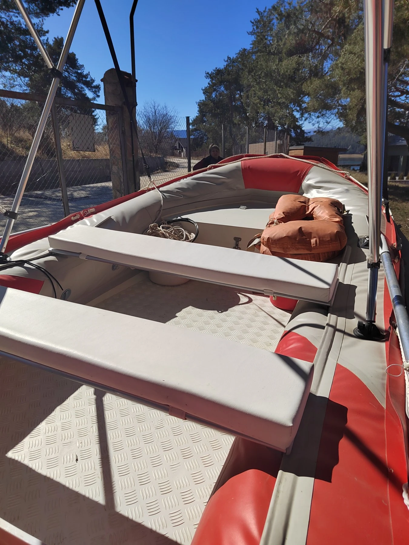 Надуваема лодка v-type Freesun 420 (модел RY-AL420), снимка 6 - Воден транспорт - 53730792