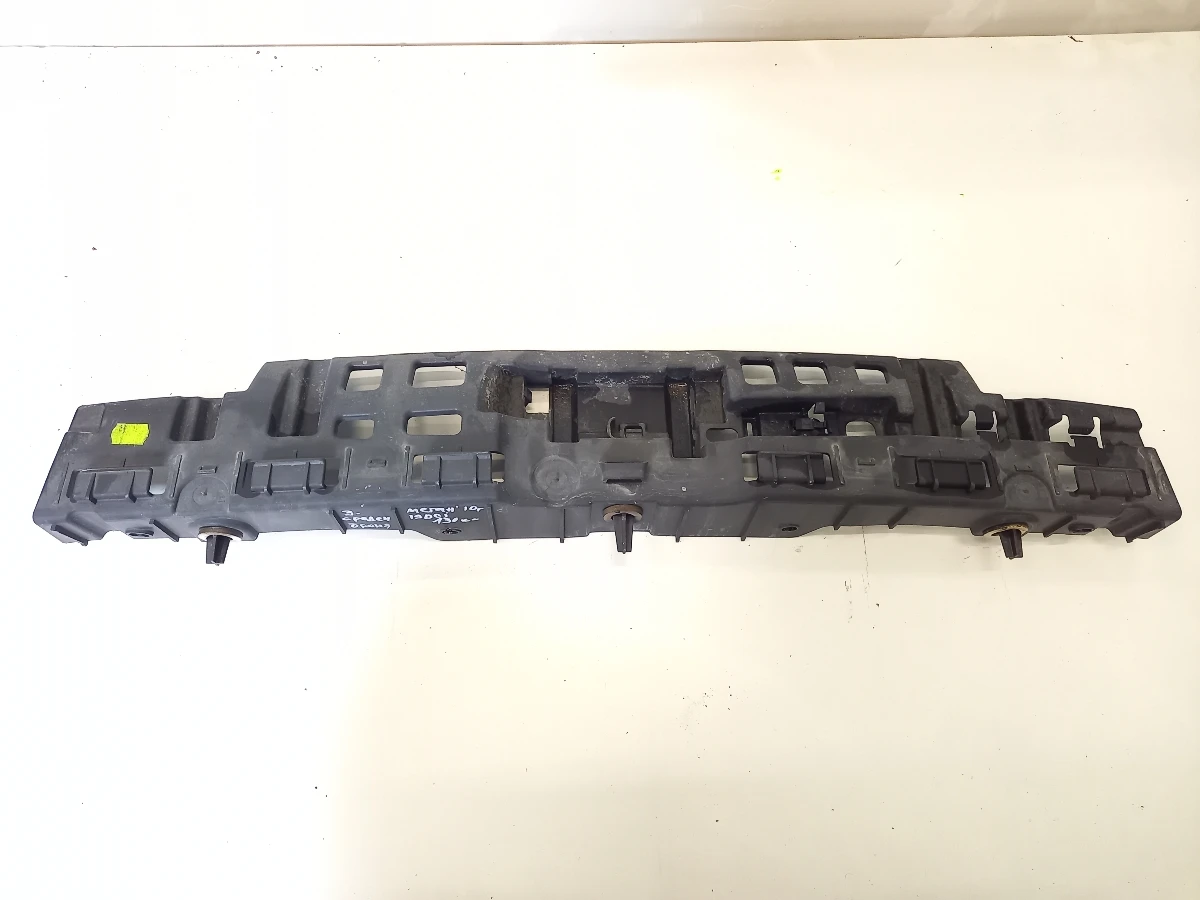 Основа задна броня Рено Меган хечбек 5врати (л)