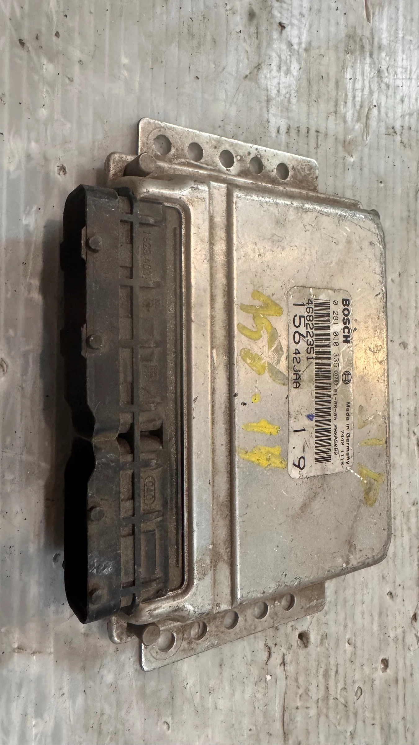    / ECU /    Alfa Romeo 156 - 0281010335 /  46822351 | Mobile.bg   1