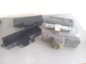 Помпа отваряне заден капак Опел Инсигния 