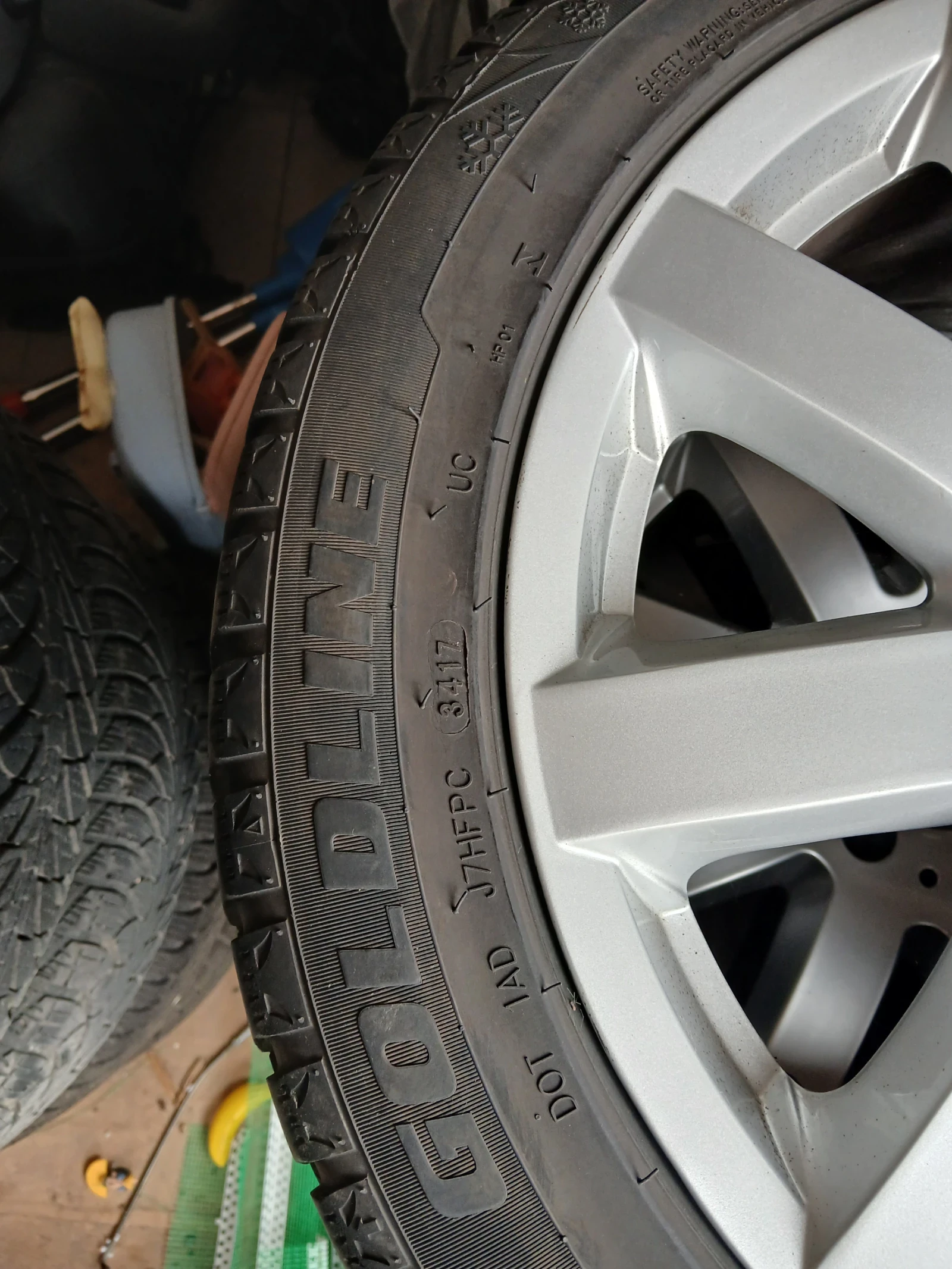  245/45R17 | Mobile.bg   2