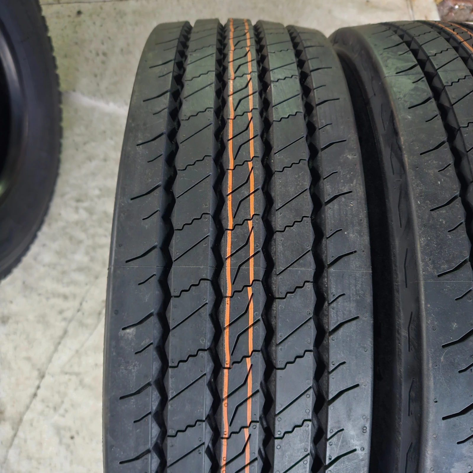 ���� 215/75R17.5 | Mobile.bg � ����������� 3