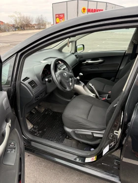 Toyota Auris 1.4 D4D, снимка 5