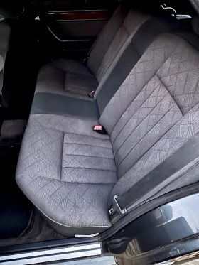 Mercedes-Benz 124, снимка 10