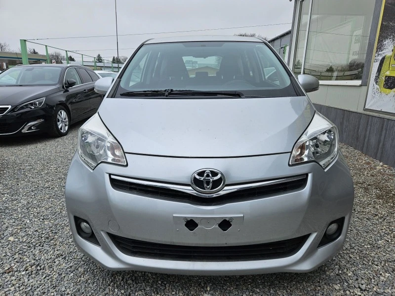 Toyota Verso S Avtomatik camera, снимка 2 - Автомобили и джипове - 44837424