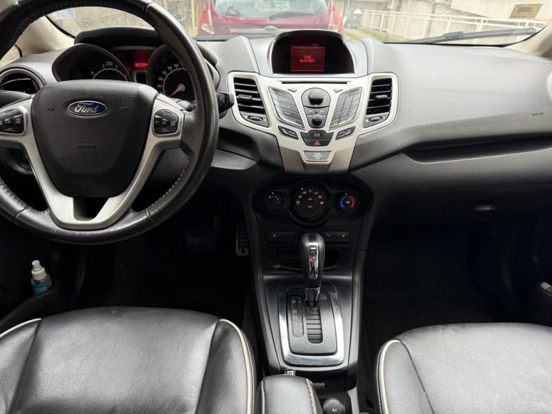 Ford Fiesta 1.6 TI VCT Titanium , снимка 12 - Автомобили и джипове - 51744688