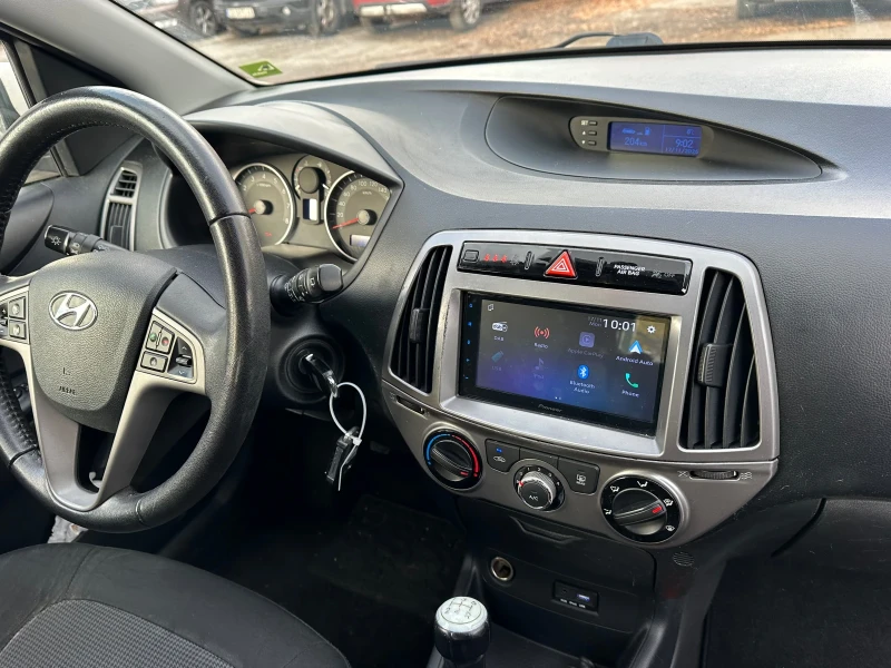 Hyundai I20 Bluedrive + CarPlay , снимка 4 - Автомобили и джипове - 52446769
