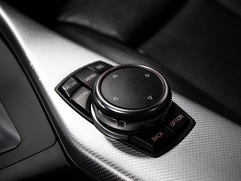 BMW 228 * АВТО КРЕДИТ* ЦЕНА ДО БГ * СЕРВИЗНА ИСТОРИЯ * , снимка 13 - Автомобили и джипове - 52727058