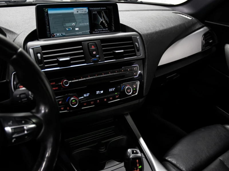 BMW 228 * АВТО КРЕДИТ* ЦЕНА ДО БГ * СЕРВИЗНА ИСТОРИЯ * , снимка 11 - Автомобили и джипове - 52727058