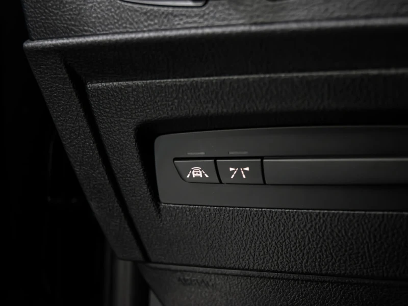 BMW 228 * АВТО КРЕДИТ* ЦЕНА ДО БГ * СЕРВИЗНА ИСТОРИЯ * , снимка 10 - Автомобили и джипове - 52727058