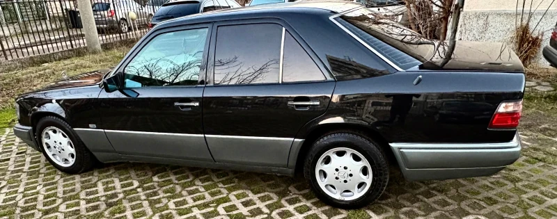 Mercedes-Benz 124, снимка 4 - Автомобили и джипове - 52775357