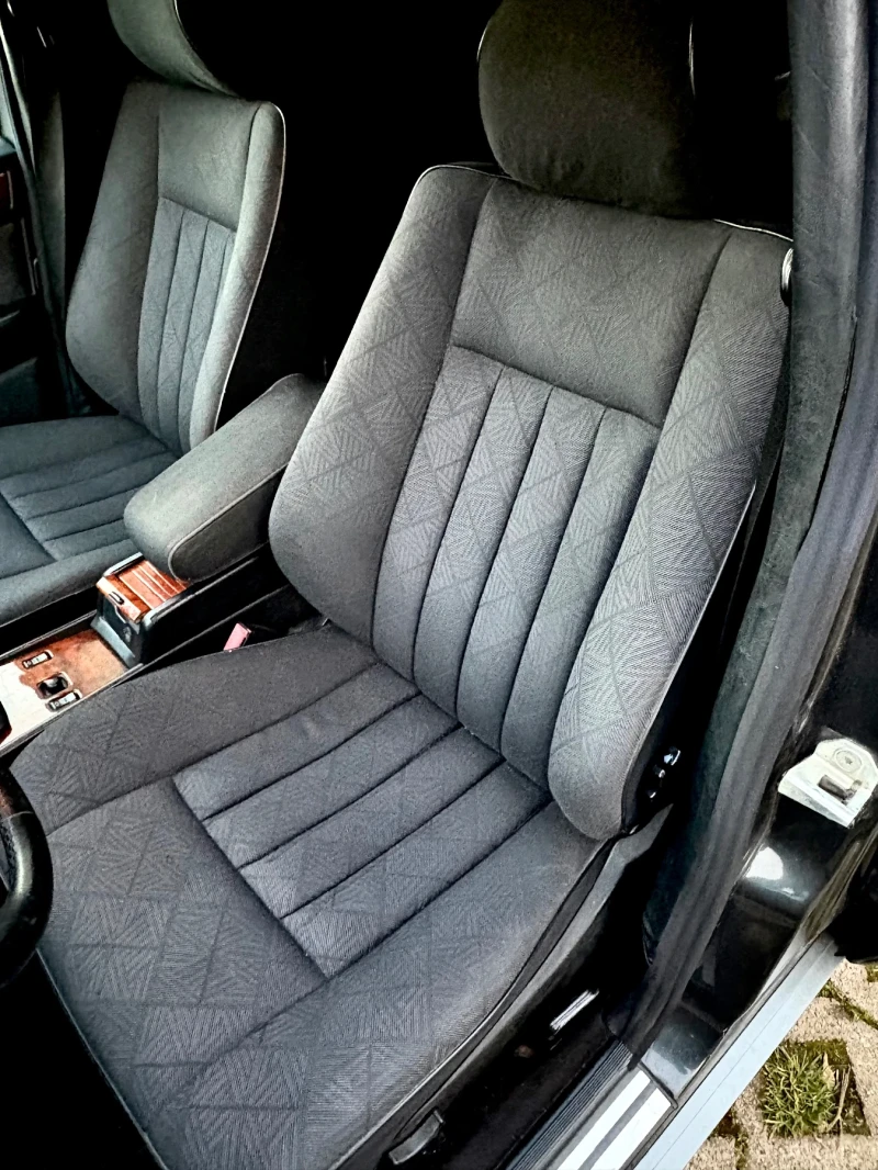 Mercedes-Benz 124, снимка 9 - Автомобили и джипове - 52775357