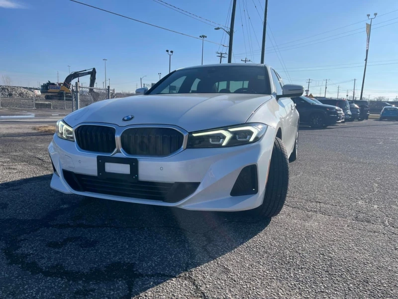 BMW 330 * xDrive * CARFAX * 