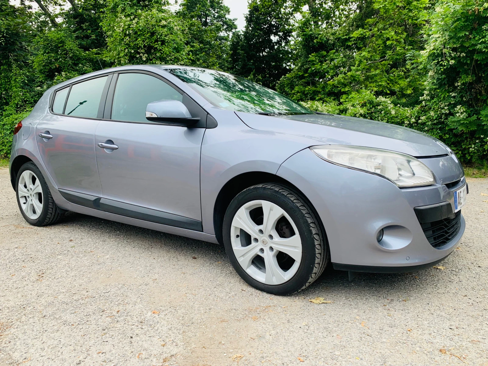 Renault Megane III  1.6 i - изображение 4