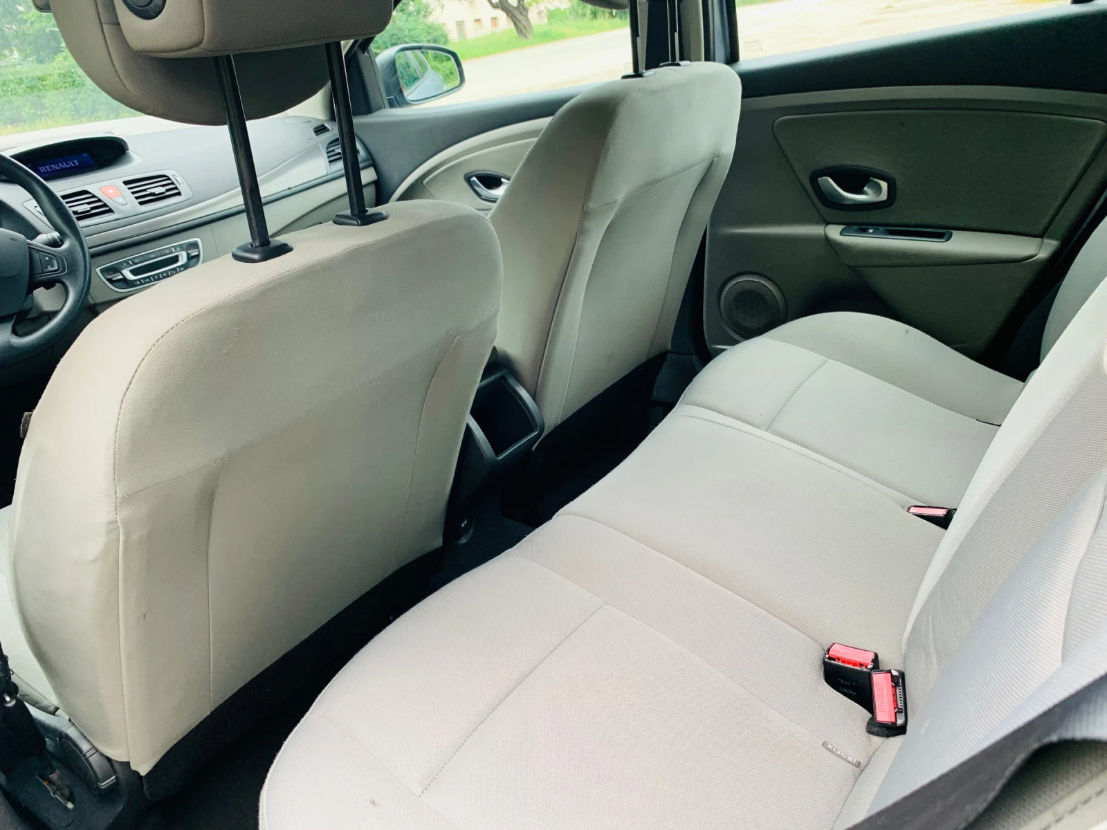 Renault Megane III  1.6 i | Mobile.bg   14