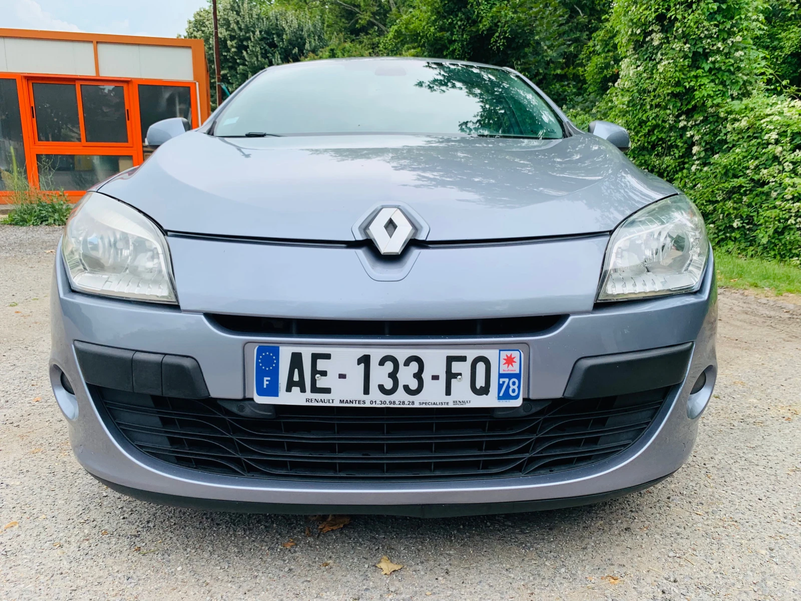 Renault Megane III  1.6 i - изображение 2