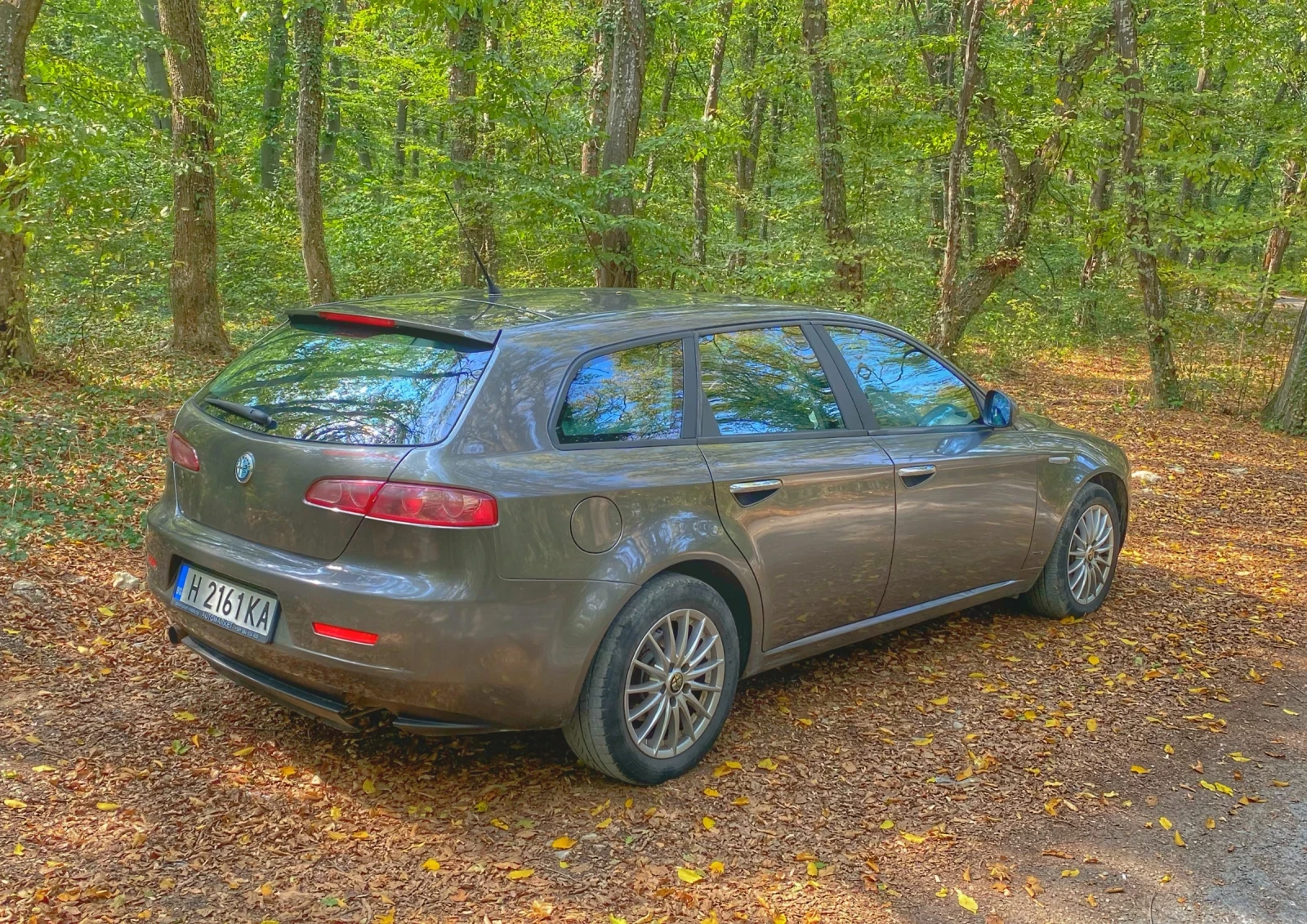 Alfa Romeo 159 sportwagon 1.9 jtd - изображение 6