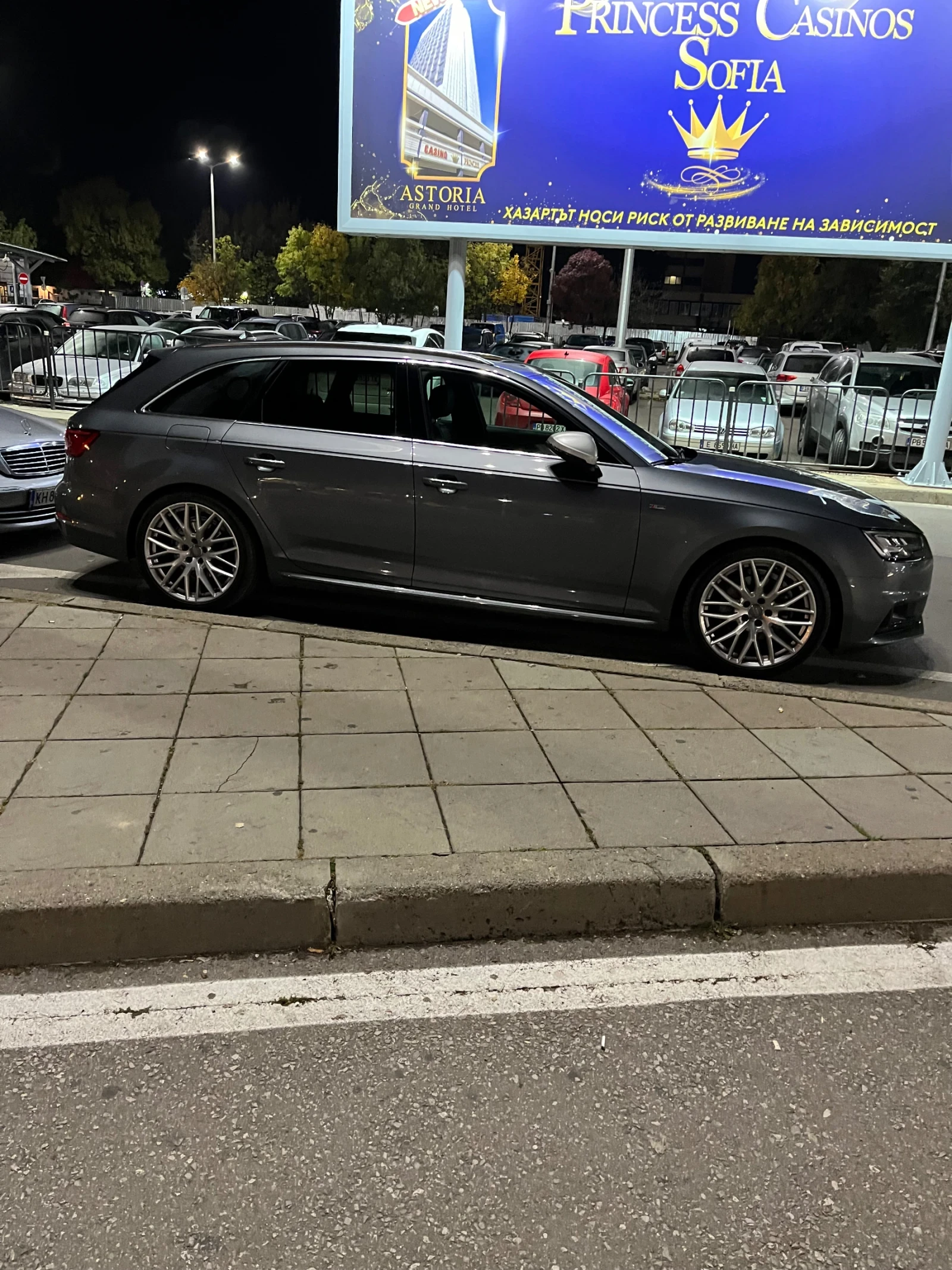 Audi A4 3.0 TDI Quattro S-line  - изображение 2