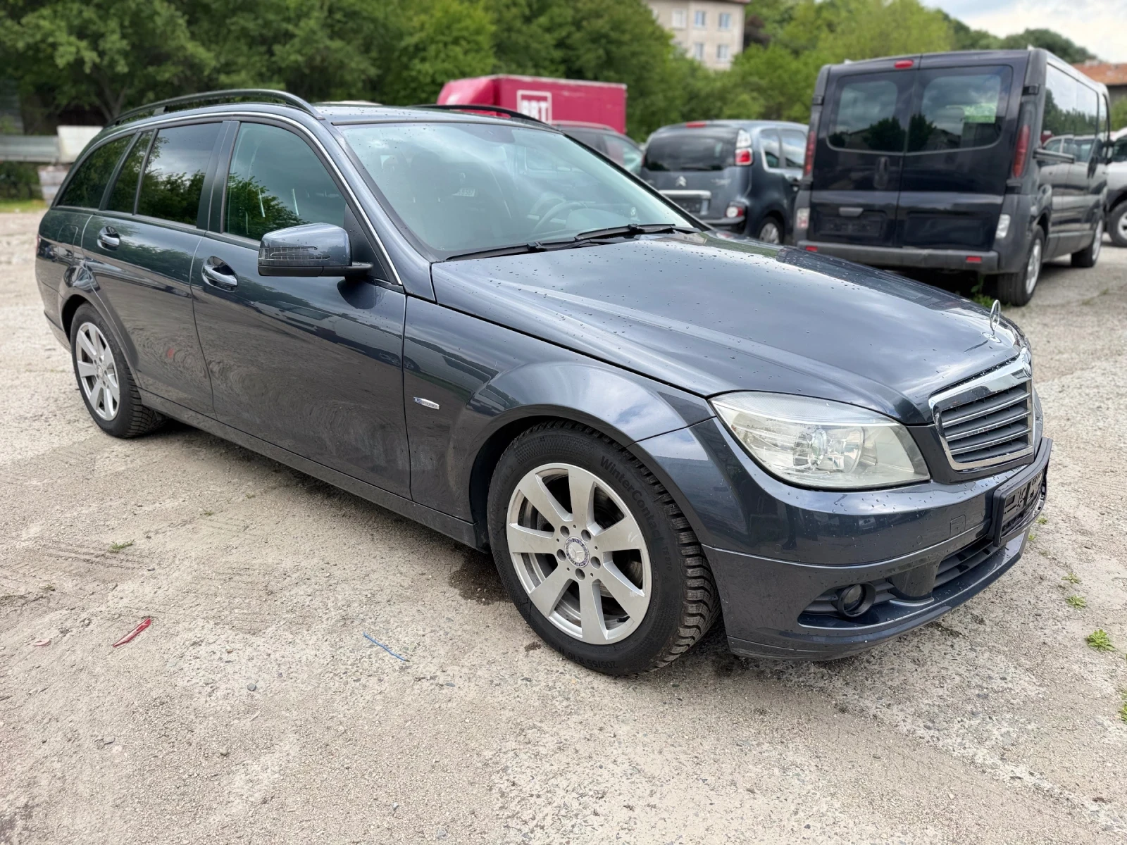 Mercedes-Benz C 220 Топ състояние Германия - изображение 3
