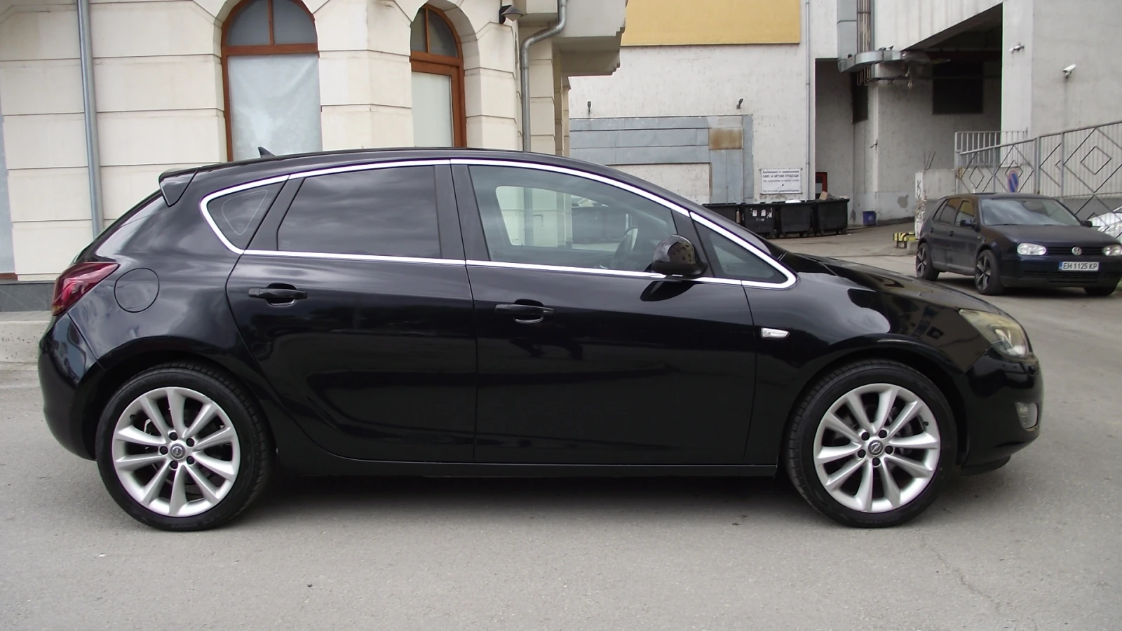 Opel Astra 1.7.d.110.k.c.SPORT.6.speed. - изображение 2