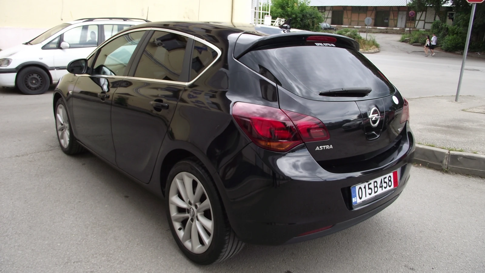Opel Astra 1.7.d.110.k.c.SPORT.6.speed. - изображение 5