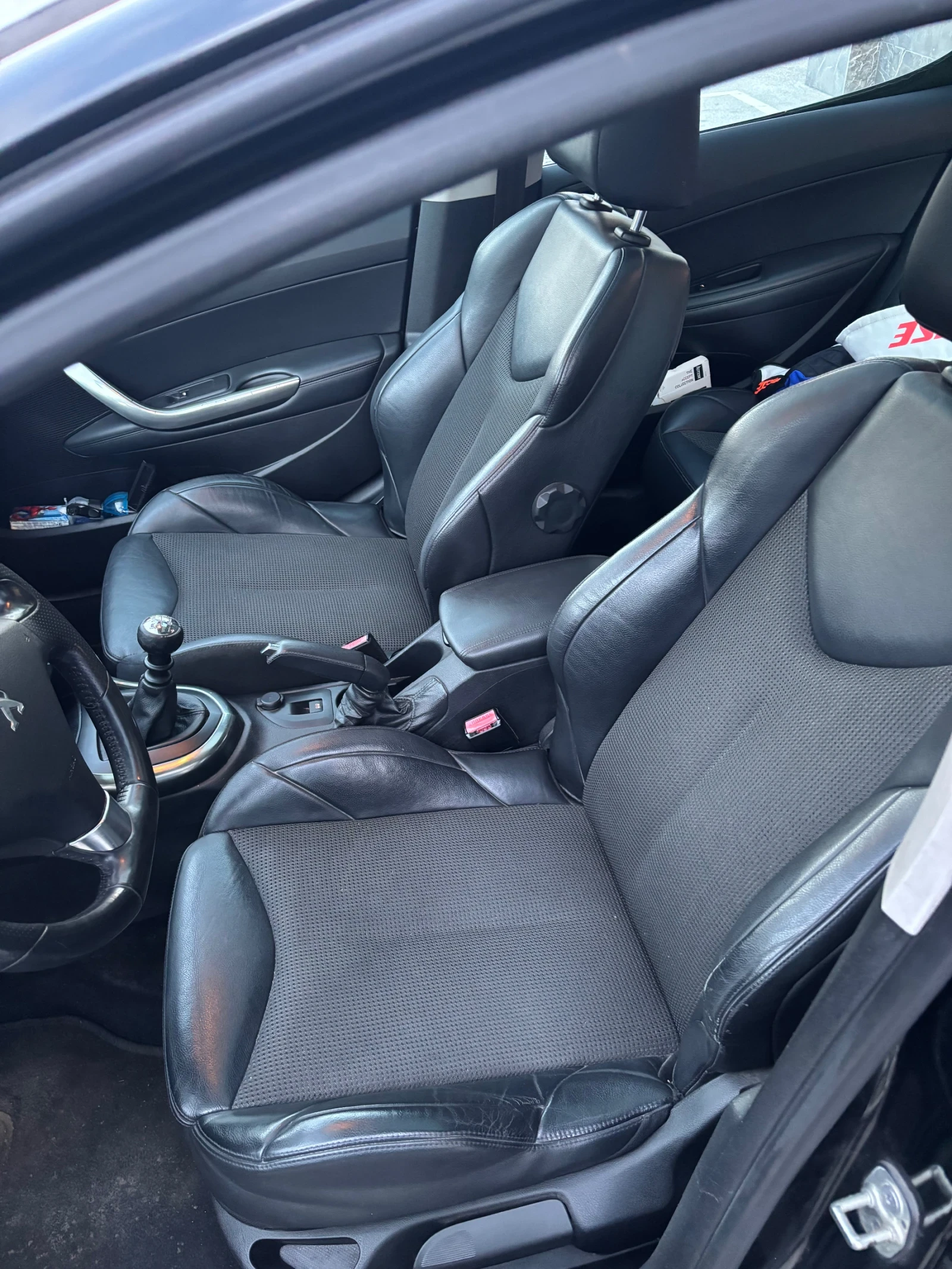 Peugeot 308 Allure - изображение 8