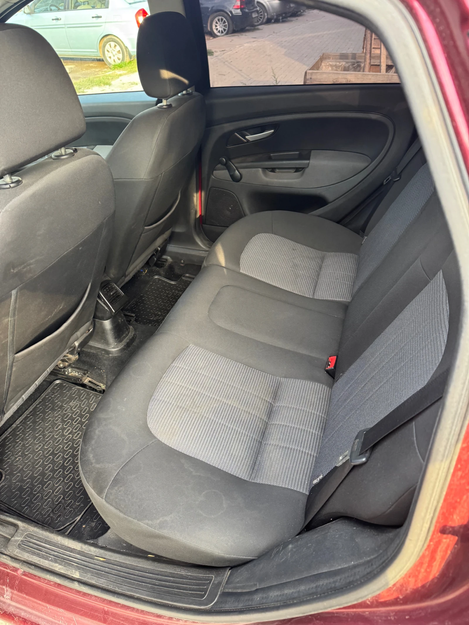 Fiat Linea 1.4 T-jet - изображение 5