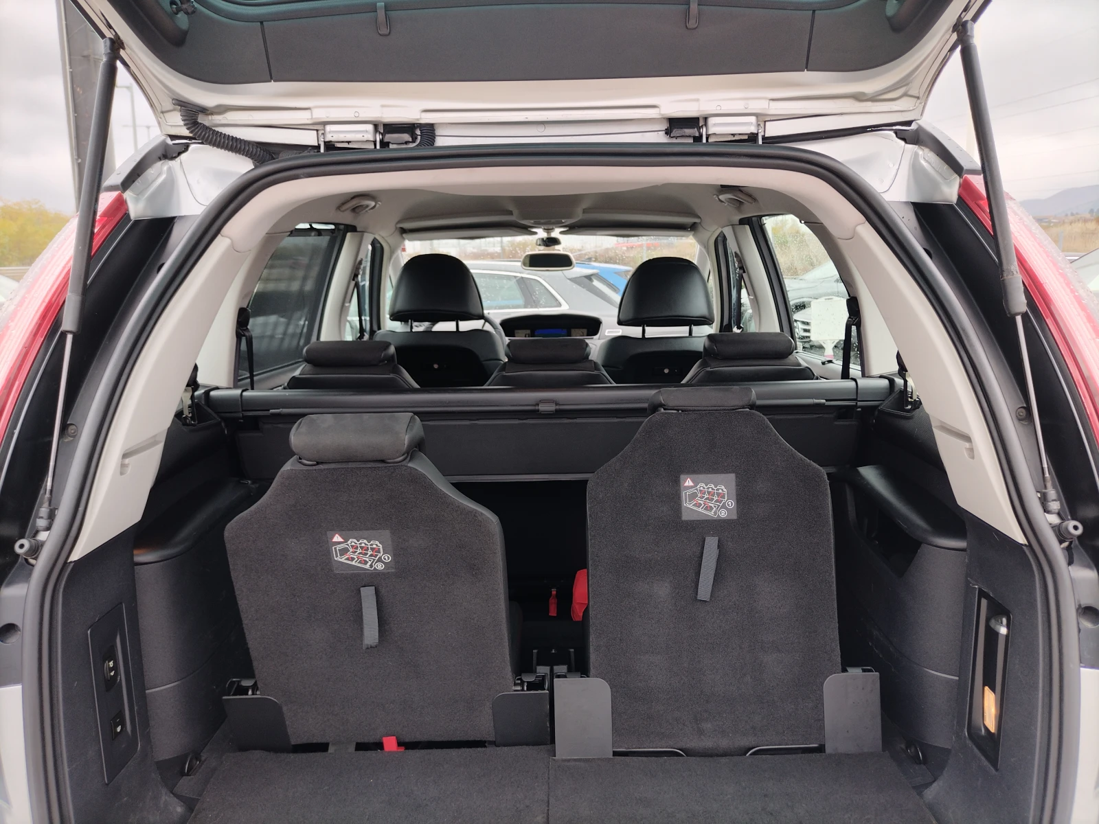 Citroen C4 Picasso 2.0 HDI/163 ./EXECUTIVE | Mobile.bg   14