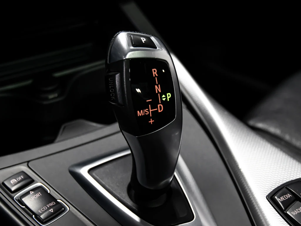 BMW 228 *  *    *   *  | Mobile.bg   12