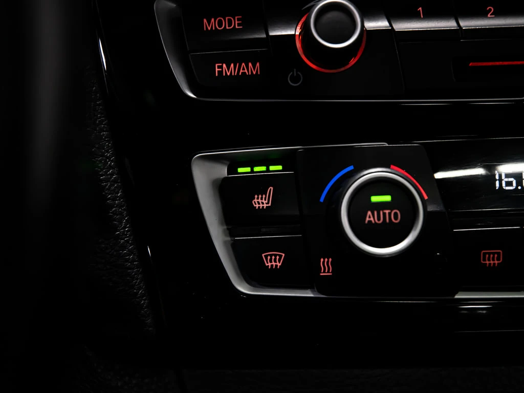 BMW 228 *  *    *   *  | Mobile.bg   15