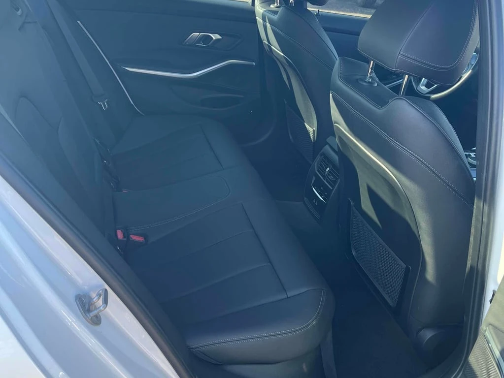 BMW 330 * xDrive * CARFAX *  | Mobile.bg � ����������� 11