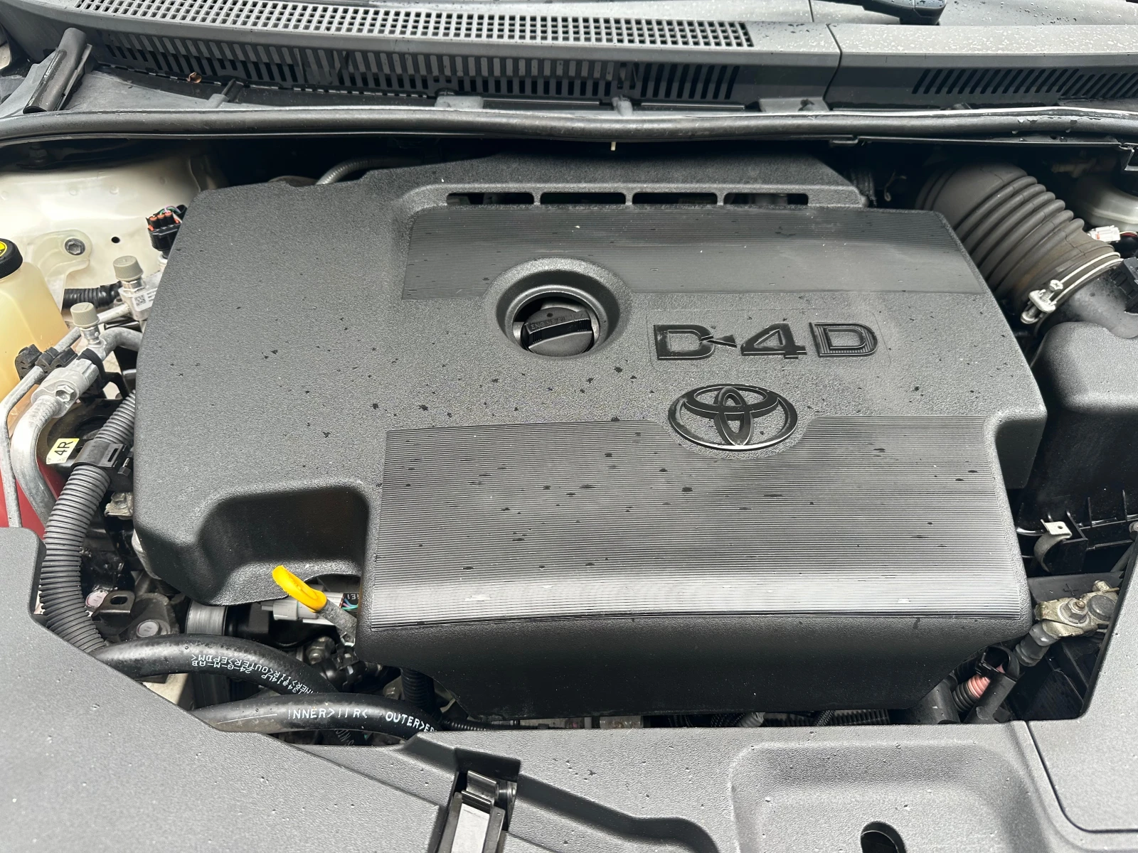 Toyota Avensis 2.0 D-4D * НАВИ* , снимка 16 - Автомобили и джипове - 53962121