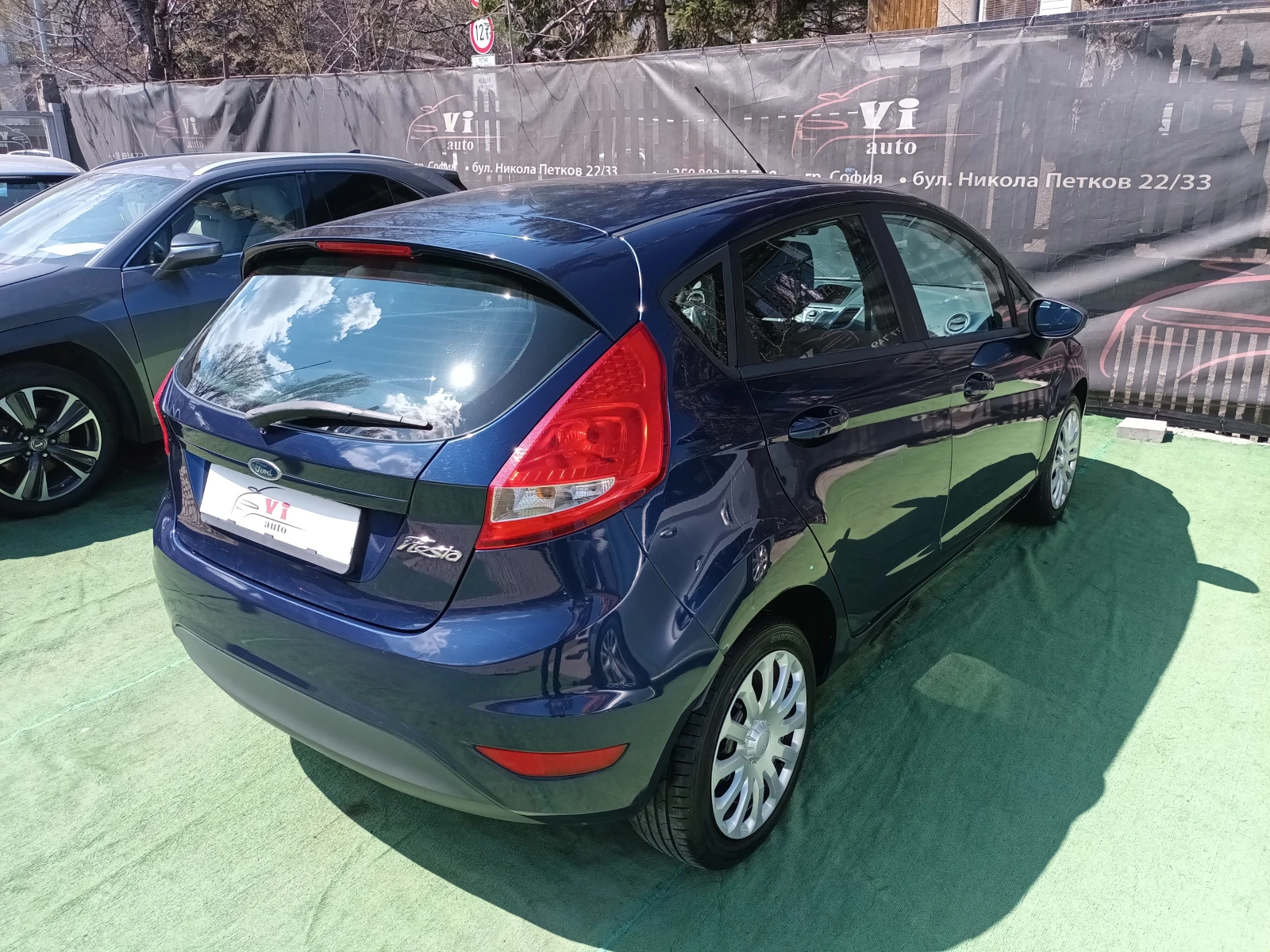 Ford Fiesta 1.4i/Газов инжекцион, снимка 4 - Автомобили и джипове - 54123845