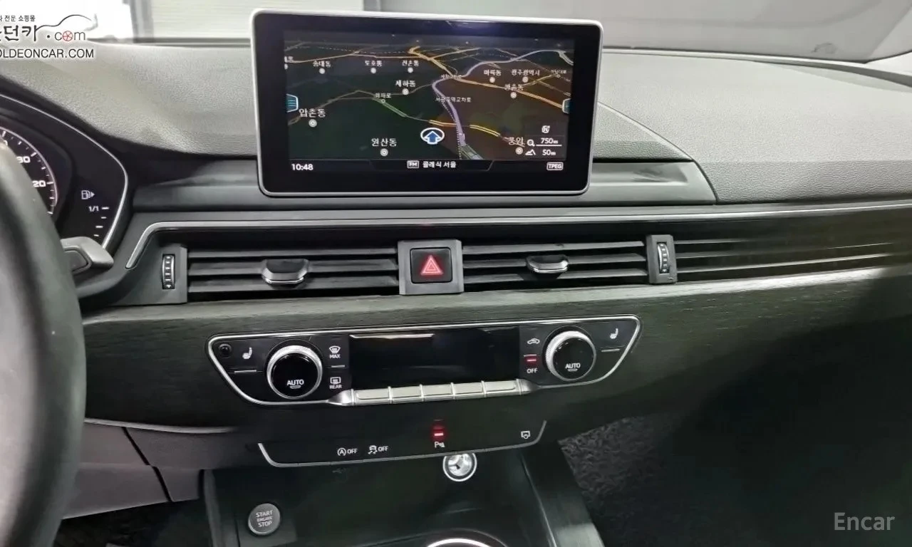 Audi A4 30 TDI Premium | Панорама | Кожен салон | , снимка 11 - Автомобили и джипове - 54961939
