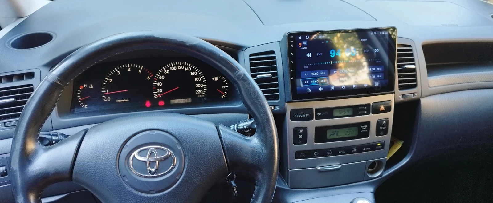 Toyota Corolla verso, снимка 3 - Автомобили и джипове - 55732969
