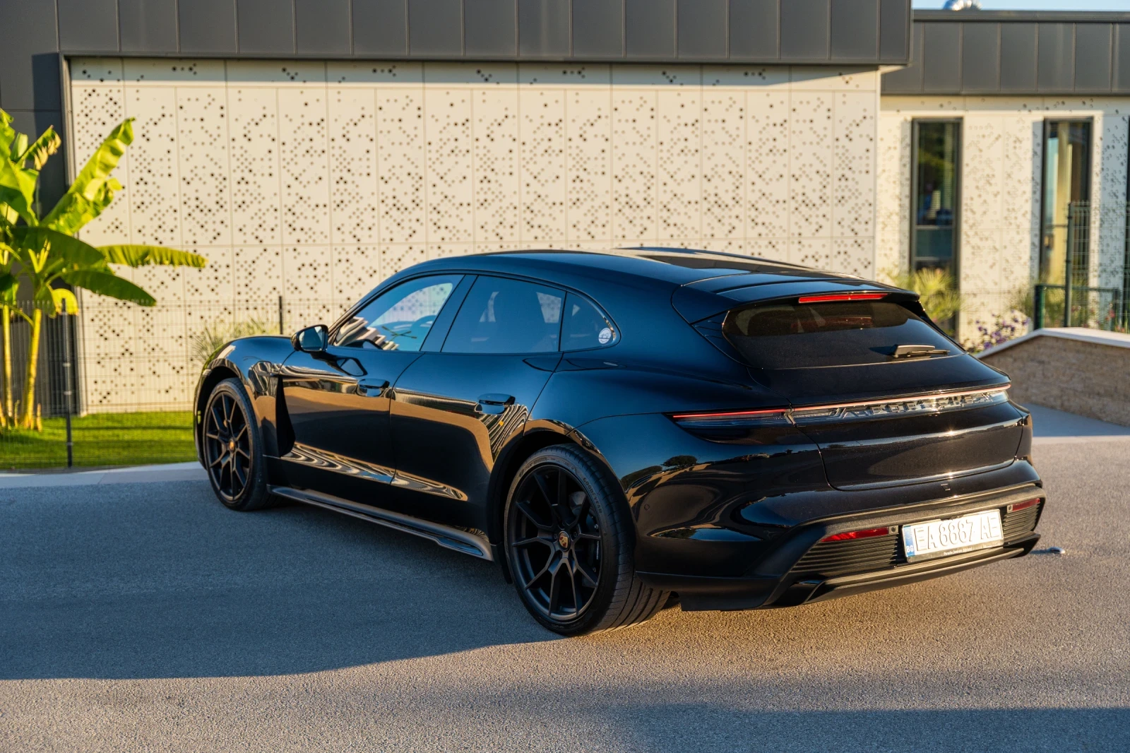 Porsche Taycan GTS / � �������� Porsche Approved �� 4.2028 | Mobile.bg � ����������� 6