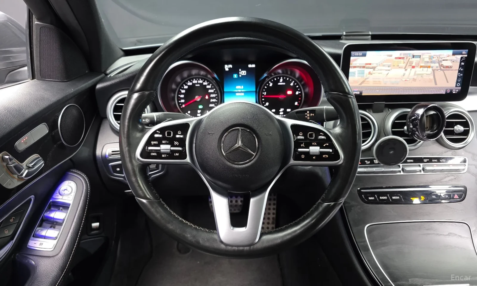 Mercedes-Benz C 220 4MATIC\AMG Line\TOP CENA, снимка 13 - Автомобили и джипове - 56185617