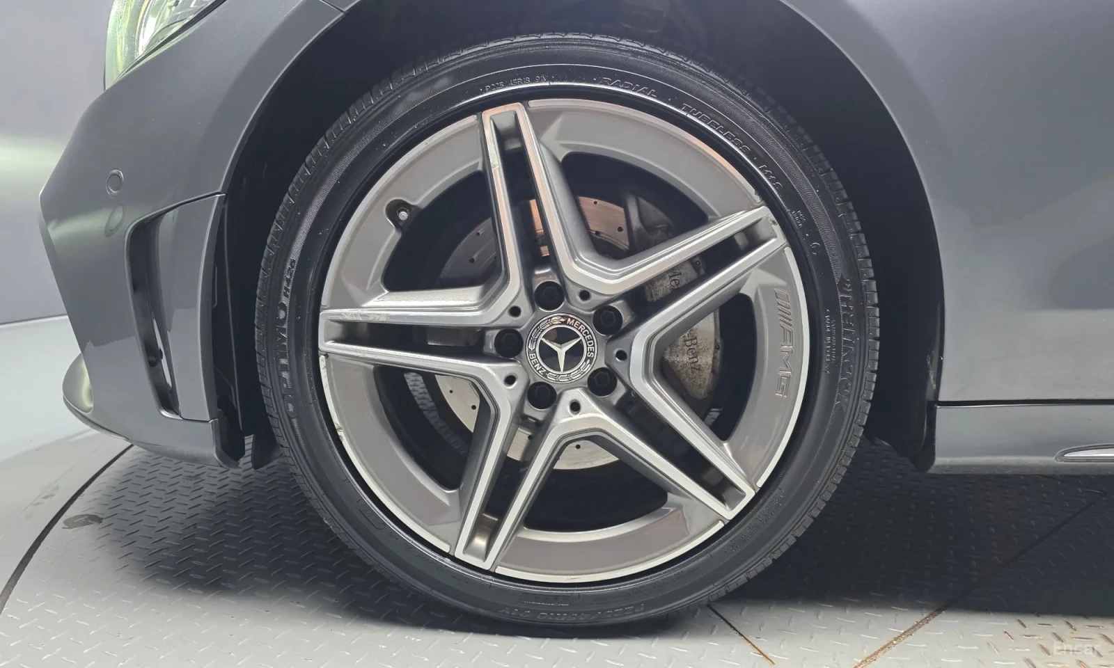 Mercedes-Benz C 220 4MATIC\AMG Line\TOP CENA, снимка 5 - Автомобили и джипове - 56185617