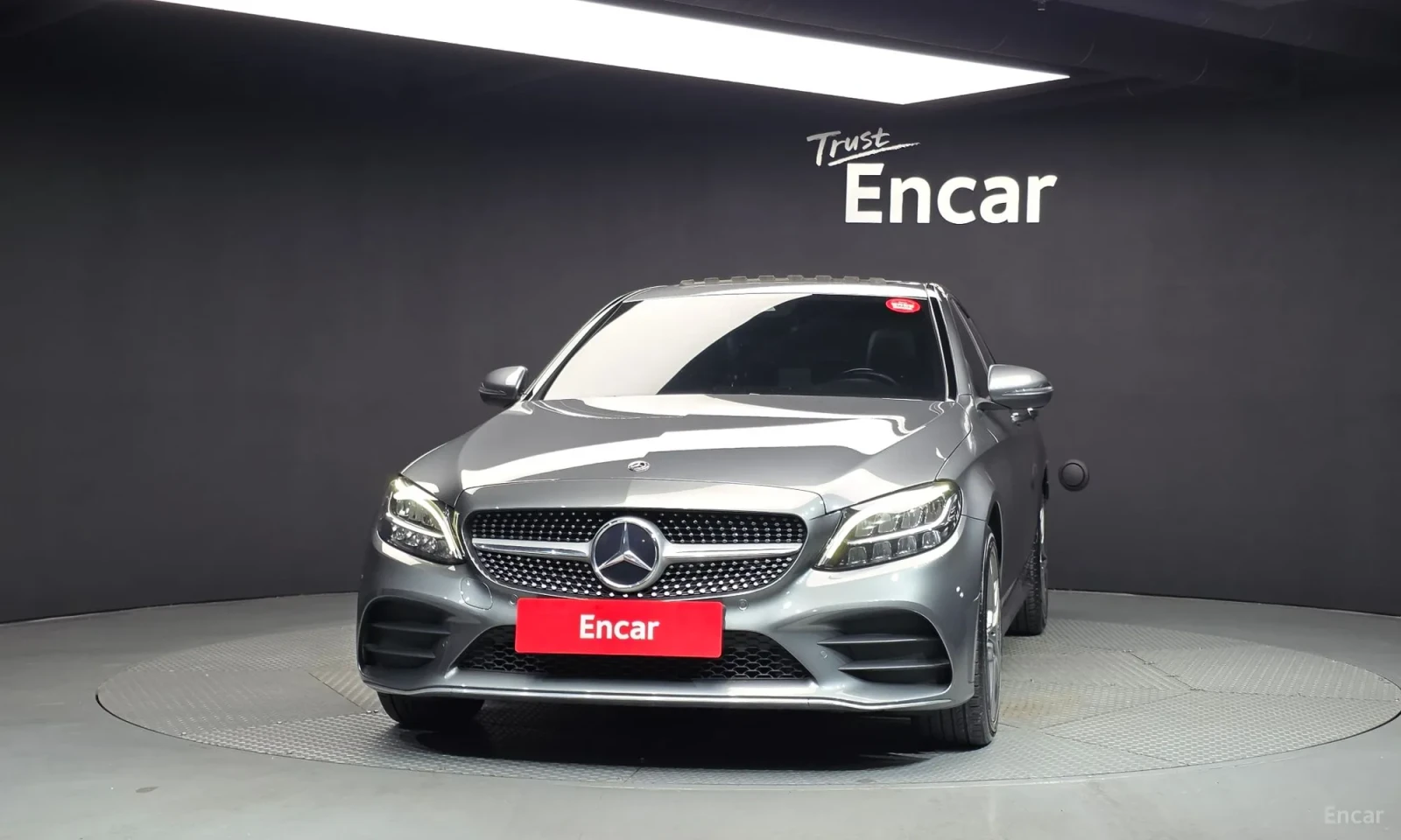 Mercedes-Benz C 220 4MATIC\AMG Line\TOP CENA, снимка 3 - Автомобили и джипове - 56185617