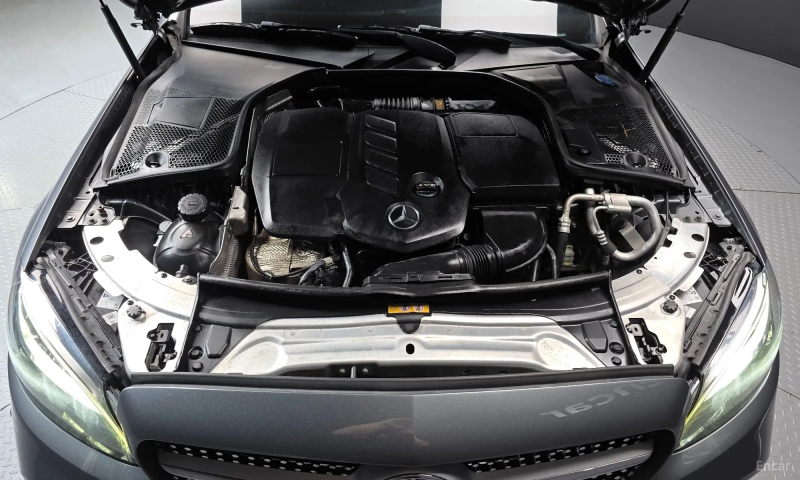 Mercedes-Benz C 220 4MATIC\AMG Line\TOP CENA, снимка 6 - Автомобили и джипове - 56185617