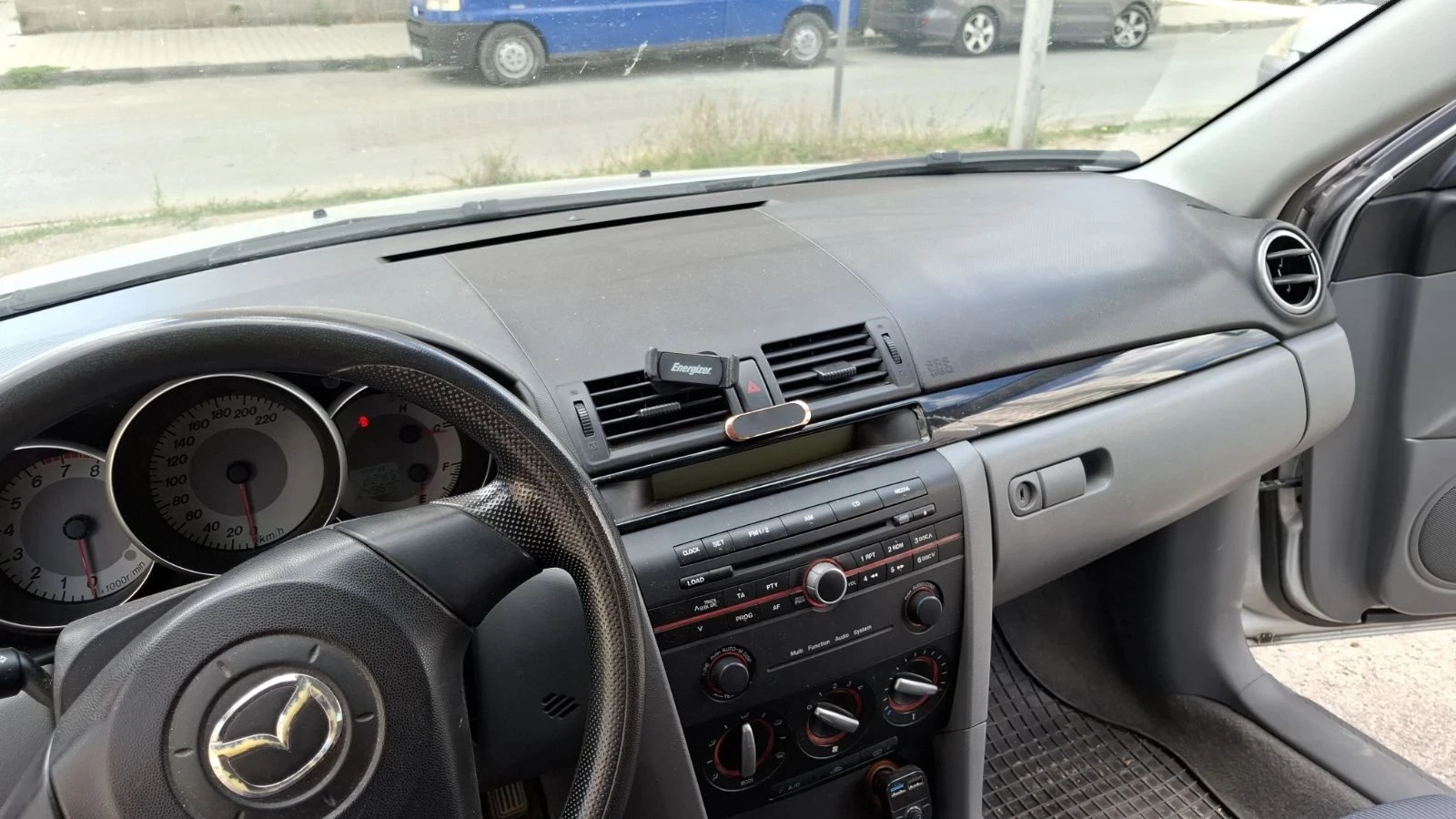 Mazda 3, снимка 14 - Автомобили и джипове - 56231765